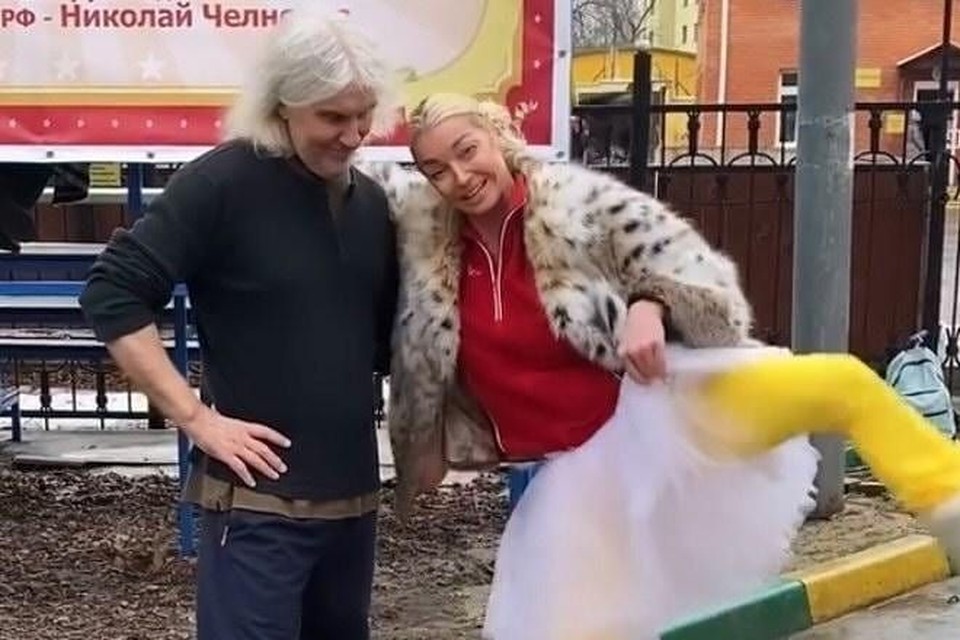 Поклонники балерины бьют тревогу