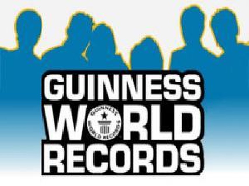 книга рекордов гиннесса 2009 года. 62 технические характеристики. книга рекордов гиннесса ак 47. книга рекордов гиннесса ак 47. музей мировых рекордов гиннесса в голливуде.