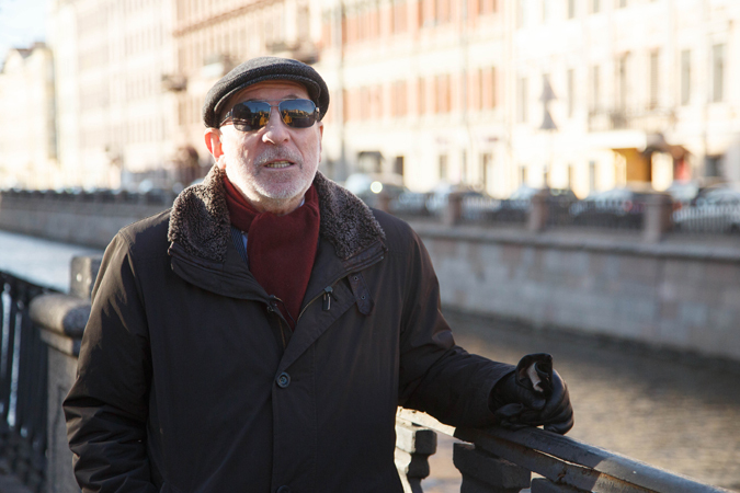 Не один год режиссер Юрий Мамин обивал пороги государственных учреждений в поисках денег на новый фильм - все безуспешно