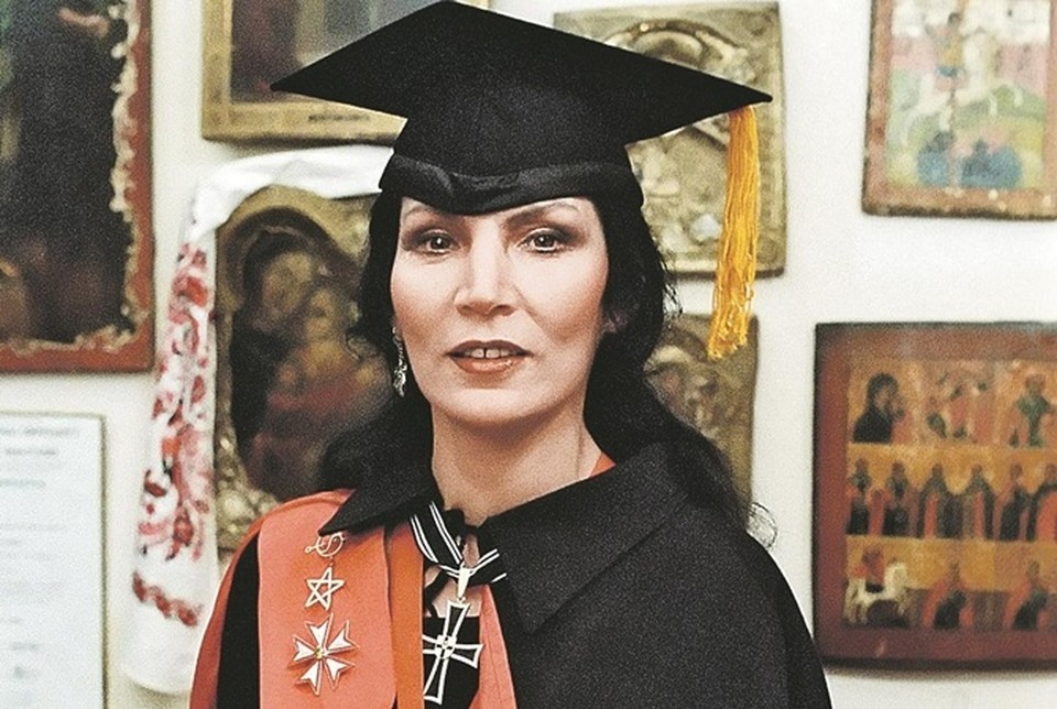 Родственники целительницы Джуны начали делить ее недвижимость на Арбате