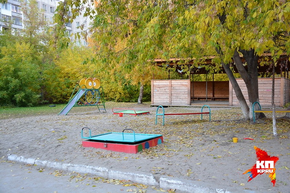 Ребятишки голышом фото