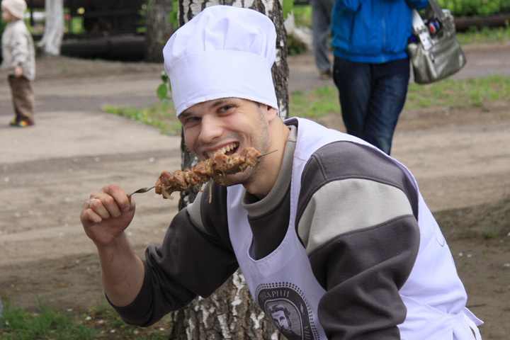 С 20 апреля в Алтайском крае введен особый противопожарный режим, разводить огонь на берегах рек и озер запрещено