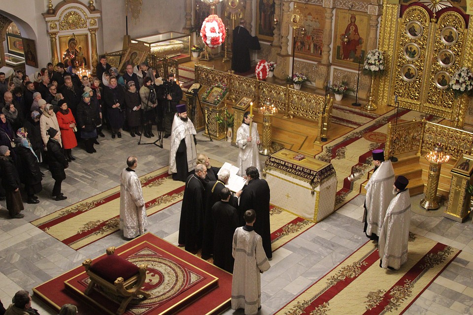 воскресенский храм тверь. служба воскресенский собор тверь. кафедральный собор тверь богослужения. патриарх михаил. храмы твери богослужения.