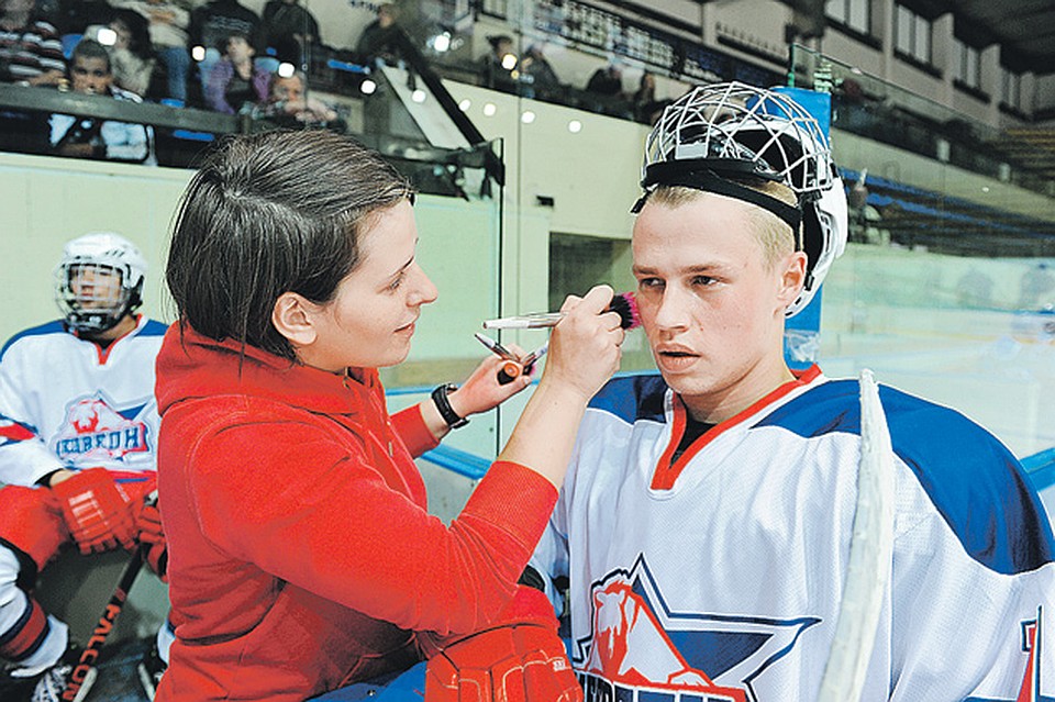 Точилин молодежка. Молодежка 5 18. Молодежка 5 18. Молодежка 5 18. Молодежка 5.