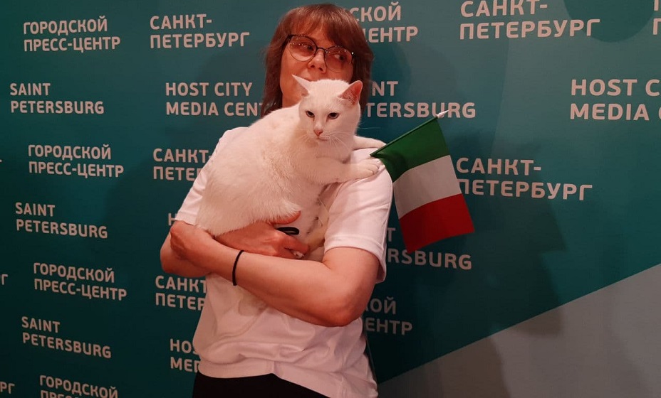 Петербургский кот Ахилл - оркаул Чемпионата Европы - предсказал победу Италии. Фото: Николай Козин