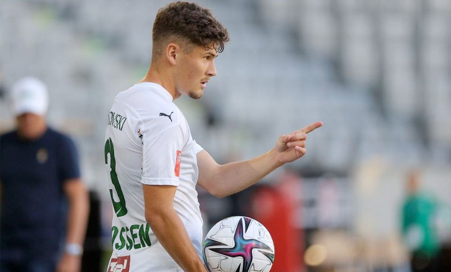 Защитник Леон Классен ищет, кто ему готов платить столько же, как в 