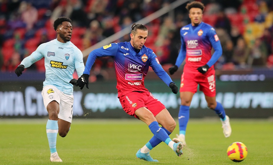 Турецкий полузащитник ЦСКА Юсуф Языджи намерен продолжить играть за армейский клуб. Фото: РПЛ