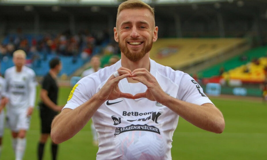 Рафал Августиняк