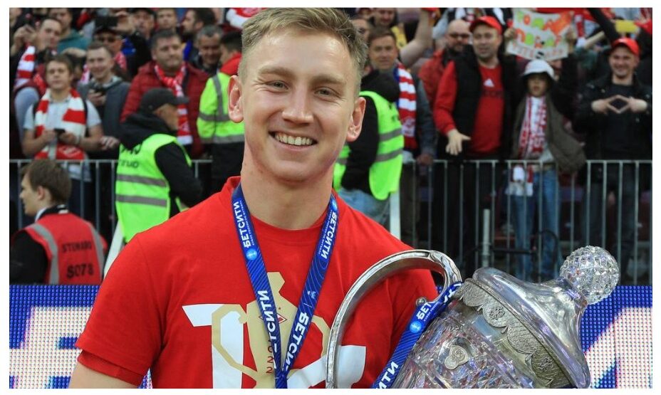 Наиль Умяров