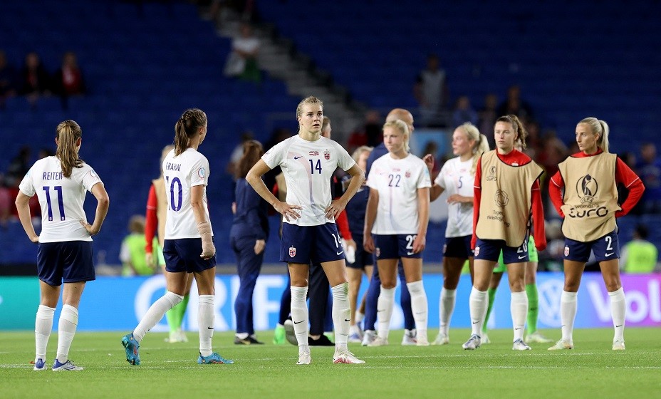 Англичанки вышли в плей-офф чемпионата Европы. Фото: Reuters