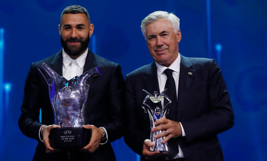 Бензема и Анчелотти получили награды от УЕФА,
Фото: Reuters