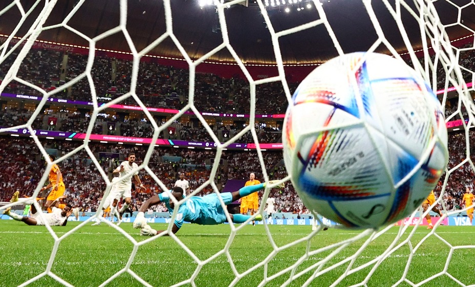 Мяч в сетке
Фото: Reuters