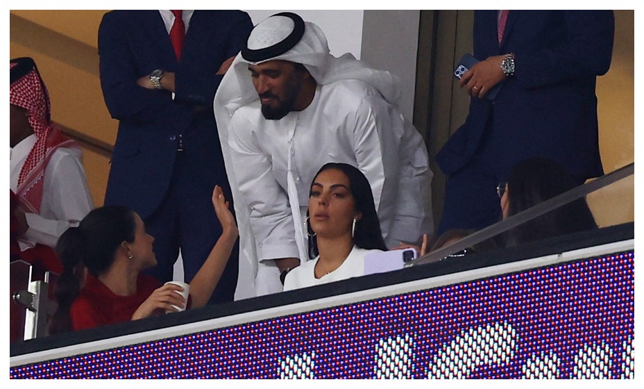 Подруга Криштиану Роналду внимательно следит за игрой. Фото: Reuters