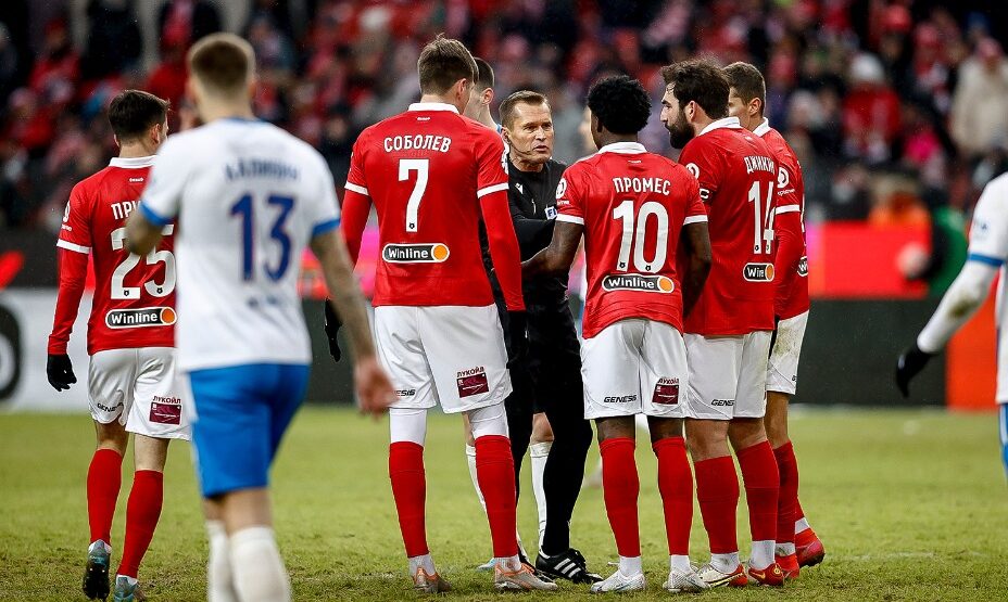 Факел - Спартак