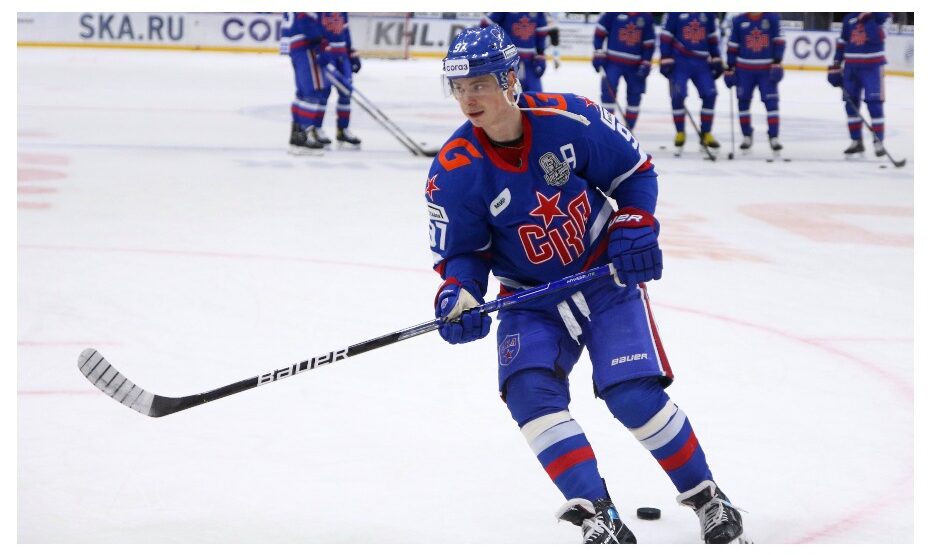 Никита Гусев, хоккей