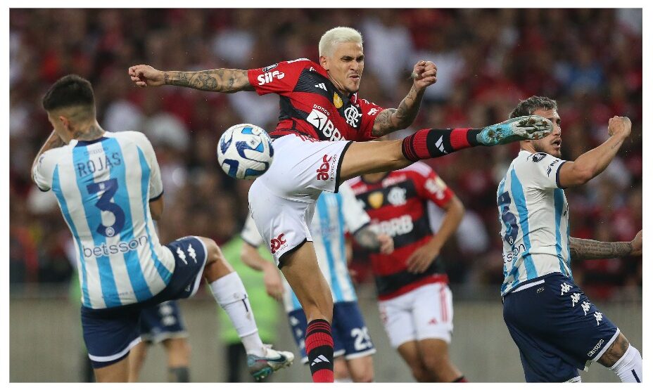 Педро, футбол