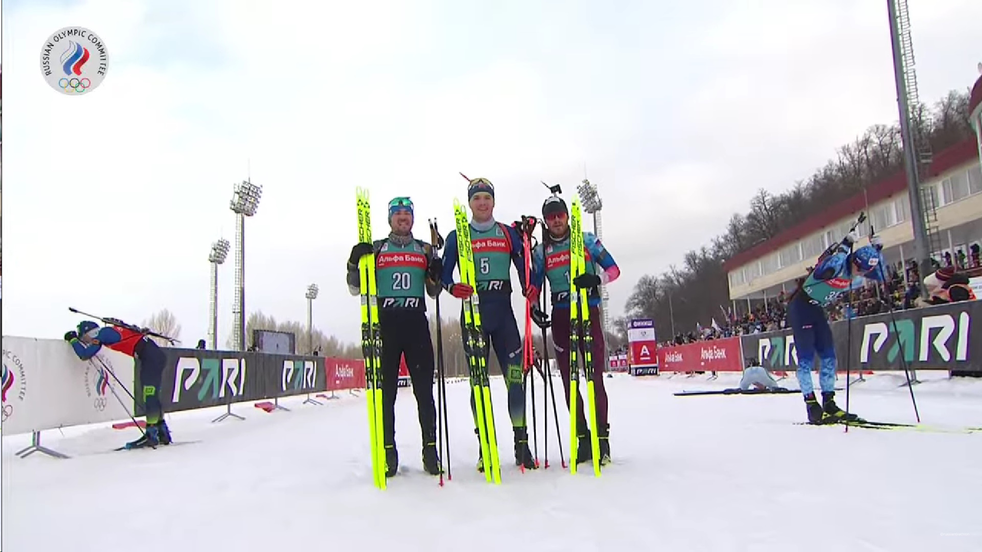 Лазовский, Логинов и Бабиков - тройка лучших по итогам масс-старта в Уфе. Фото: стоп-кадр прямого эфира СБР