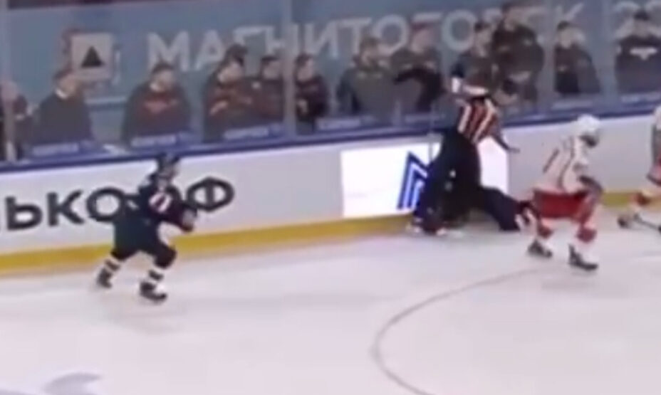 судья Фатеев получил травму, фото снимок экрана