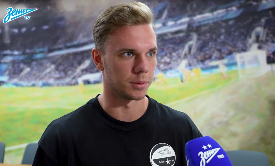 Отец Глушенкова считает, что сын и дальше будет вызываться в сборную РФ после скандального интервью. Фото: ФК «Зенит»