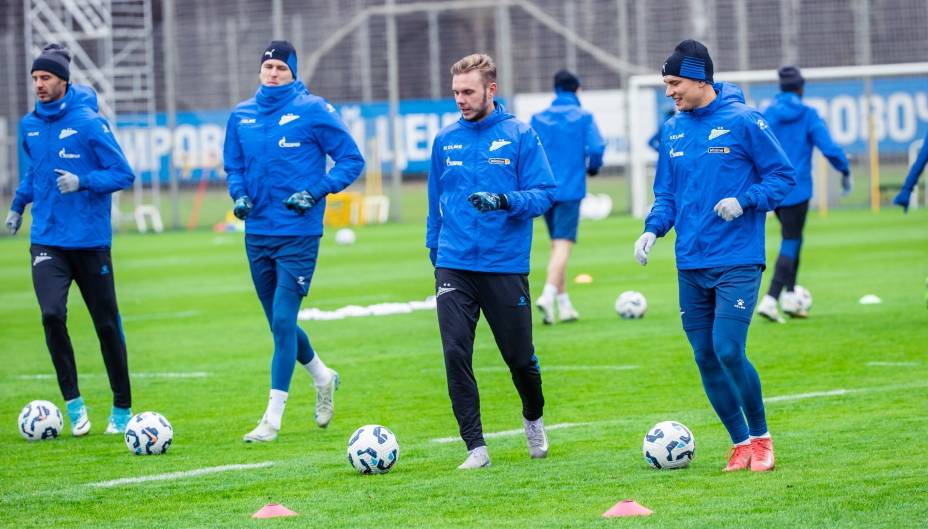 «Зенит» провел открытую тренировку на своей базе перед матчем с «Краснодаром». Фото: ФК «Зенит»