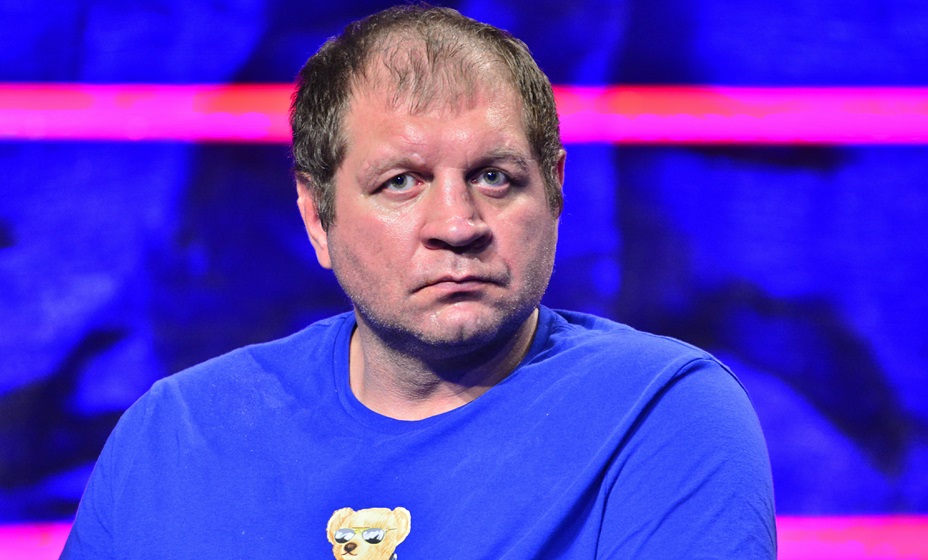 Менеджер Емельяненко: Александру не потребуется дополнительная операция на позвоночнике. Фото: Global Look Press