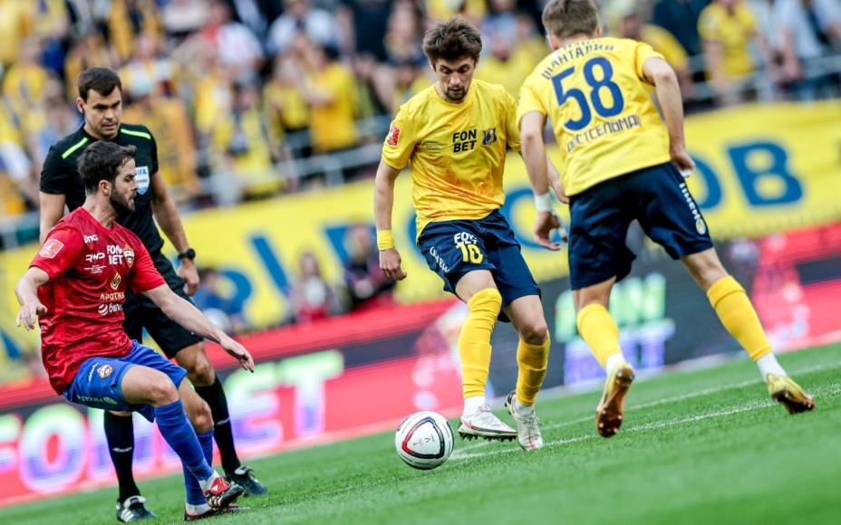 Миралем Пьянич ушел из ЦСКА вслед за Марко Николичем. Фото: РФС