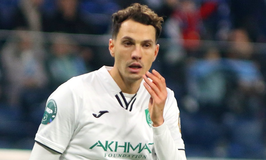 Швец порвал крестообразную связку на тренировке «Рубина». Фото: Global Look Press