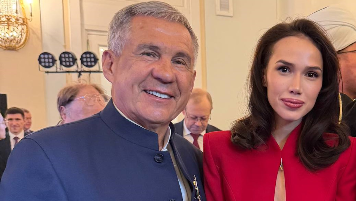 Алина Загитова с Рустамом Миннихановым. Фото: телеграм-канал фигуристки