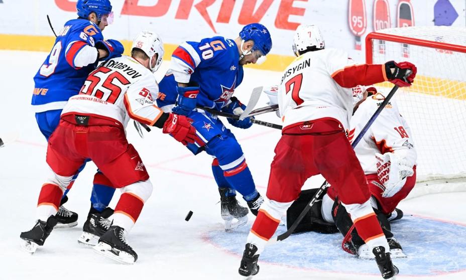 СКА обыграл «Автомобилист» благодаря голу-фантому. Фото: Соцсети ХК СКА