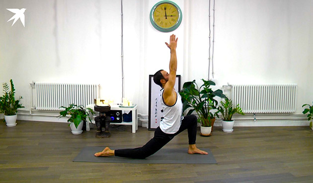 Cурья Намаскар в йоге для начинающих