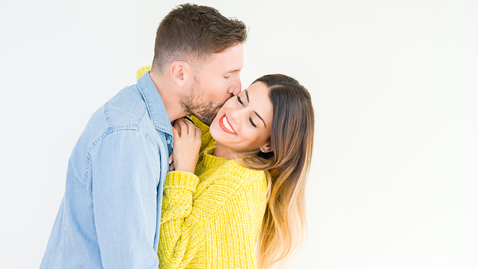 Как влюбить в себя парня, мужчину в 2025 году