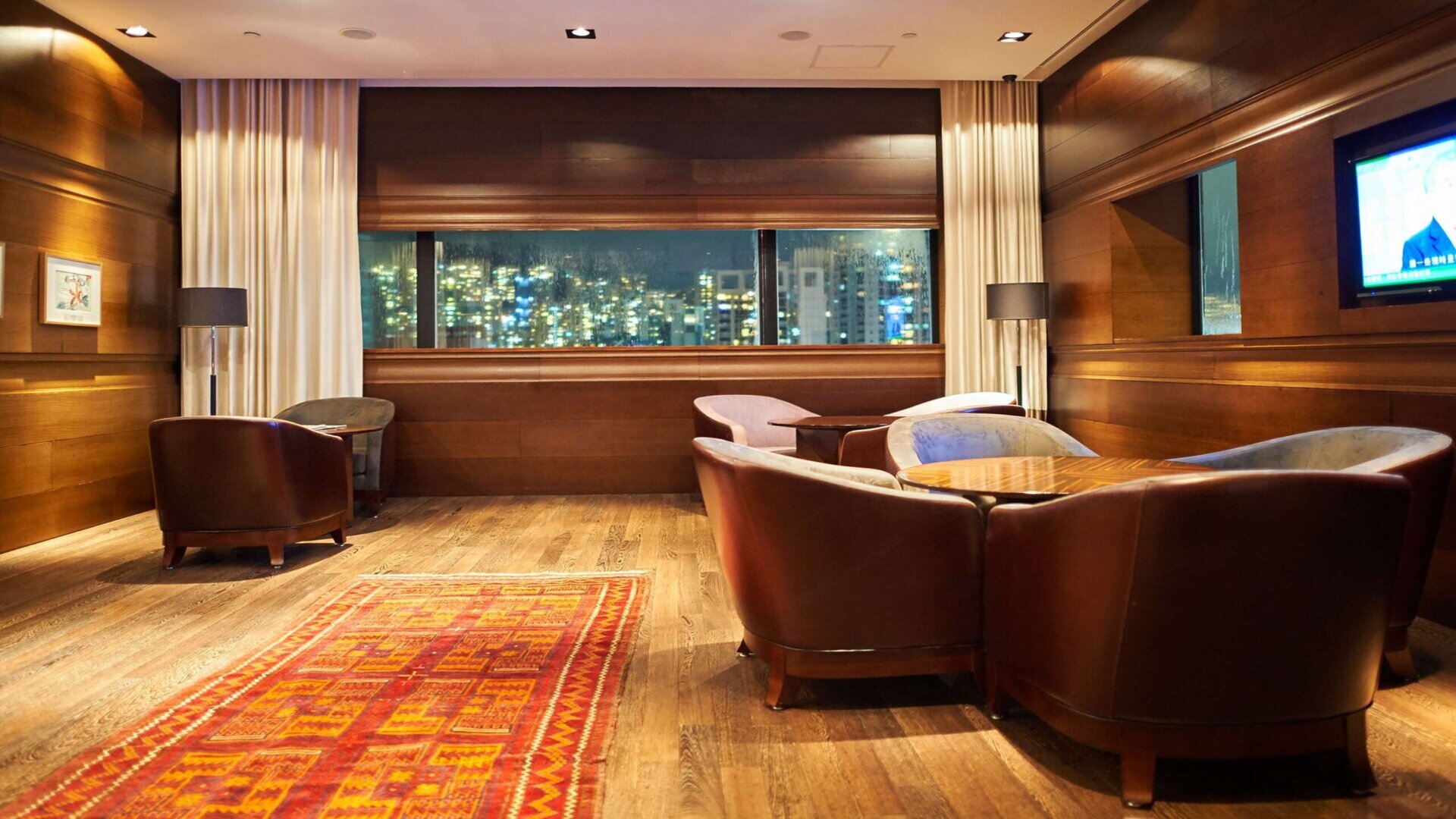 Интерьер отеля Empire Hotel Hong Kong.