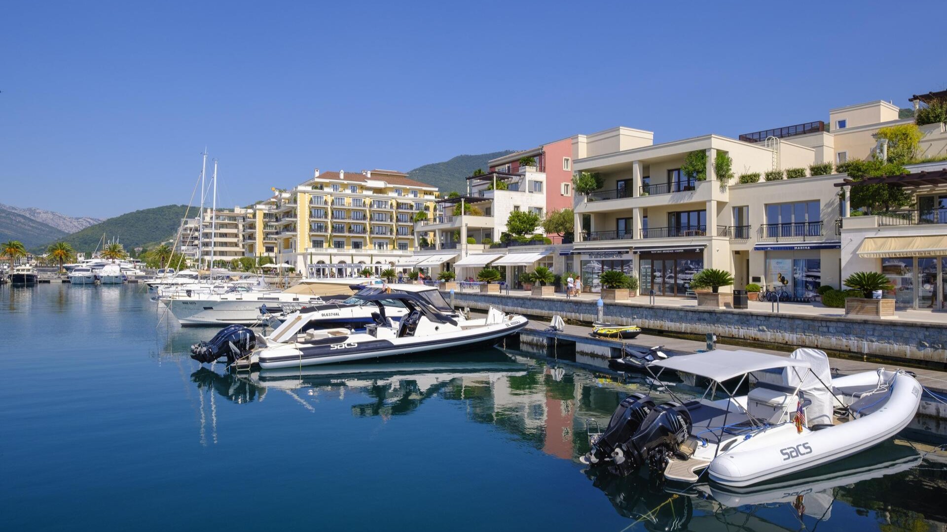 Марина Порто-Монтенегро, Тиват.